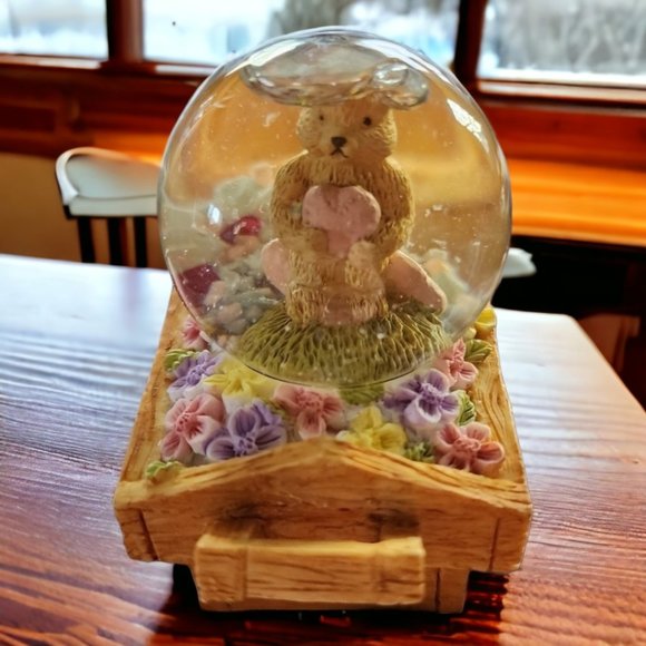 ABC DISTRIBUTING VALENTINE Waterball Snowglobe Train - Picture 4 of 12